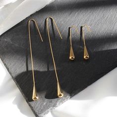 Water Drop Earrings, Minimalist Earrings Gold, Drop Earrings Gold, Jewelry Boutique, Long Drop Earrings, Water Droplets, 2019 Fashion, Gold Threads, Drop Earring