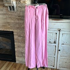 Nwt Zara Light Pink Pleated Wide Leg Trouser Pants. Two Front Pockets And Two Back Pockets. Button Closure. 88% Modal And 12% Polyester. Size S Distressed Pants, Zara Trousers, Plaid Dress Pants, Metallic Pants, Zara Jumpsuit, Paperbag Pants, Wide Leg Dress Pants, Colored Pants, Slim Fit Trousers