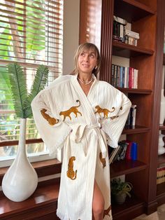 "100% Turkish Cotton Robe with handprinted Tiger Design  Available in one size. Light weight Double Gauze Fabric. 100%  Organic cotton with crinkly texture.  Open Front/loose fit The robe features a kimono collar with belt  Natural Colouring Stone Printed Design  Sustainable Fabric dyed with  plants and natural sources. Fits Mostly women's sizes 0-16. Wash cold, let it air-dry naturally  Made in Turkey  For an everyday option , we adore the Turkish organic cotton that features a kimono collar wh Satin Robe Aesthetic, Robes Aesthetic, Cute Robes, Fancy Robe, Comfy Robe, Dressing Gown Pattern, Kimono Collar, Womens Robe, Cotton Bathrobe