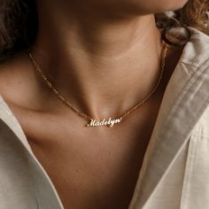 "F I G A R O ∙ C H A I N ∙ N A M E ∙ N E C K L A C E * Material: High Quality Solid 925 Sterling Silver * Dimensions: Depending on your font choice, height sizes range from 3mm to 4mm lowercase. * Featuring High Quality 2mm Figaro Chain. * Finish: Sterling Silver ∙ 18K Gold ∙ Rose Gold * All our jewelry is custom made by hand with Love and Care in our workshop ♡ H O W ∙ T O ∙ O R D E R * Simply use the 'PERSONALIZATION BOX' to let us know the NAME and the FONT NUMBER that you would like. (Any fo Modern Minimal Style, Elegant Names, Font Number, Figaro Chains, Figaro Chain, Chain Links, Necklace Minimalist, Contemporary Aesthetic, Name Necklaces