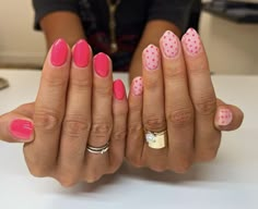 Edgy Nails, Valentines Day Nails, Dots Nails, Cute Gel Nails, New Nails, Short Acrylic