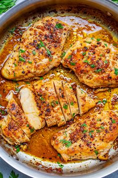 Tender, juicy chicken bathed in a rich garlic butter sauce with a splash of wine for extra flavor!! This QUICK and EASY stovetop chicken recipe is ready in 15 minutes and will become a family FAVORITE!! Stove Top Recipes, Garlic Butter Chicken, Health Dinner Recipes, Butter Chicken, Chicken Dinner Recipes, Easy Chicken Recipes, Chicken Breast Recipes, Garlic Butter