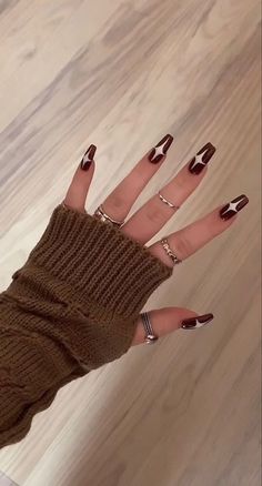 Vintage Nails Aesthetic, Grunge Nail Inspo, Nail 2022, Vintage Nails, Pretty Gel Nails, Bling Acrylic Nails