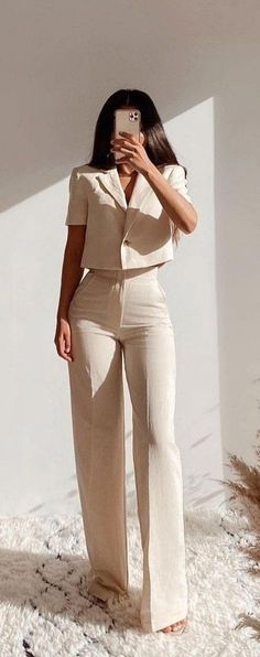 Modest Fashion Summer, Summer Business Outfits, Mode Zara, Stylish Work Attire, Business Casual Outfits For Work, Casual Day Outfits, Elegante Casual, Classy Work Outfits, Stylish Work Outfits