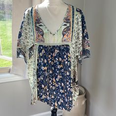 New Plus Size Short Sleeve Shirt! Bohemian Blue Shirt For Vacation, Blue Flowy V-neck Top, Blue Floral Print Relaxed Fit Tops, Blue Floral Print Top With Relaxed Fit, Casual Blue Printed Blouse, Blue Relaxed Fit Summer Blouse, Blue Short Sleeve Blouse For Vacation, Casual Blue Blouse For Vacation, Casual Flowy Printed Top