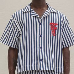 Size M Summer Tops With Striped Camp Collar, Summer Camp Collar Tops With Striped Collar, Summer Shirt With Striped Camp Collar, Spring Button-up Camp Shirt For Streetwear, Navy Tops With Striped Collar For Summer, Navy Top With Striped Collar For Summer, Navy Tops For Spring Streetwear, White Summer Shirt With Striped Collar, Pinstripe Cotton Short Sleeve Shirt