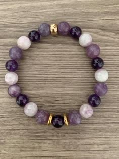 Lepidolite Bracelet, Amethyst Crystal Bracelet, Marble Bracelet, Making Jewelry For Beginners, Girly Bracelets, Jewelry Knowledge, Stone Bead Jewelry, Wrist Jewelry