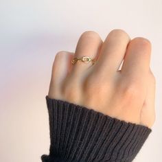 Outfits For Different Occasions, Put A Ring On It, Ring Size Guide, Chain Ring, Jewelry Inspo, Yes Please, Infinity Bracelet, Your Perfect, Vintage Jewelry