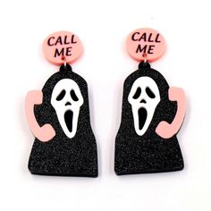 PRICES MAY VARY. Worth Buying: Creative horror movie earrings, Halloween accessories, surprise earring gifts. Premium Material: Made of high quality Environmental Zinc Alloy material, no fade, no nickel, no lead. Design:Earring pendant patterns include characters + exclusive words (ghost on phone. No, you have to go now! No you hang up first!etc.) . Very personal, very vivid. A perfect gift for sister, classmates, best friends, loved ones or a special treat for yourself. And occasions: HALLOWEEN Unique Earrings Weird, Earrings Weird, Love Ghost, Weird Jewelry, Earrings Halloween, Halloween Earrings, Gift For Sister, Halloween Accessories, On Phone