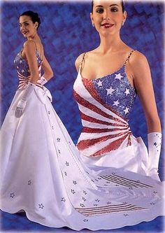 Vestidos de novia extravagantes Patriotic Wedding Ideas, Winter White Wedding, Patriotic Wedding, Extravagant Wedding Dresses, Extravagant Wedding, Blue Things, God Bless The Usa