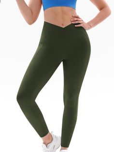 These high-waisted hip pocket yoga pants are designed for yoga and fitness activities. It has a high-waisted design that provides good abdominal support and flattering effect, showing off your curves. The butt lift design highlights the lines of your buttocks, making them look fuller and perkier. In addition, these yoga pants are equipped with pockets for you to store small items, adding to the practicality. You can pair it with a suitable sports top or T-shirt to create a fashionable and comfortable sports look. Size Chart(inch) 🔷 Size US UK Pants length Hip Waist S 4 8 41 35 26 M 6 10 41 38 28 L 8 12 42 40 31 XL 10 14 42 43 33 2XL 12 16 43 45 35   Material composition: 95% Polyester, 5% Elastane/Spandex Fabric elasticity: Moderate elasticity Lift Design, High Waist Yoga Pants, Type S, Mini Robes, Knit Style, Maxi Robes, Fitness Activities, Sports Top, Active Women