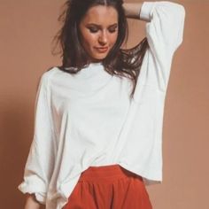 Style: Ob1228367 Size: M Color: White Effortless Cotton Tops For Fall, White Stretch Cotton Blouse, Effortless Cotton Blouse For Fall, White Long Sleeve Effortless Top, White Crew Neck Blouse For Loungewear, Effortless White Long Sleeve Top, Relaxed White Cotton Blouse, Relaxed White Blouse For Everyday, White Relaxed Tops For Fall