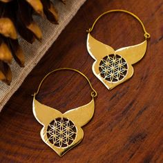 Gypsy Hoops Earrings Tribal Desert, Image Raffia Crochet, Brass Collection, Woven Wall Art, Gem Necklace, Hoops Earrings, Silver Jewelry Fashion, One Clothing, Ethical Clothing, I Love Jewelry