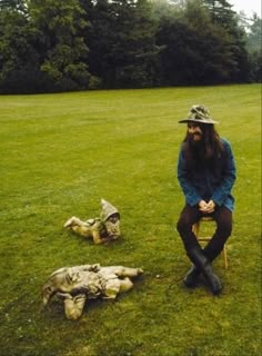 George Harrison Aesthetic, Outfits Rockstar, Friar Park, Pass Photo, Piskel Art, The Fab Four