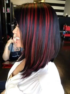 Black Hair With Red Highlights, Black Red Hair, Black Hair Balayage, Black Tips, Hair Streaks, Red Highlights, Burgundy Hair, Hair Color And Cut