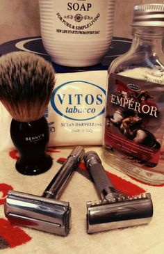 Safety Razor Shaving, Shaved Hair Cuts, Portfolio Bag, Shaving Set, Handbag Essentials, Cigars And Whiskey, Close Shave, Shaving Razor, Wet Shaving