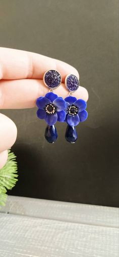 Blue Flower Earrings With Ear Wire For Party, Blue Dangle Flower Earrings For Party, Blue Teardrop Flower Earrings For Pierced Ears, Blue Drop Flower Earrings With Ear Wire, Blue Drop Flower Earrings, Elegant Blue Flower Earrings, Elegant Blue Earrings With 3d Flowers, Elegant Blue Jewelry With 3d Flowers, Elegant Blue Drop Earrings With Flower Charm