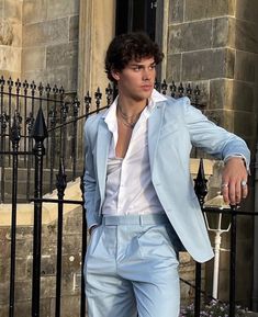 Classy Prom Suits Men, Men’s Blue Suit Ideas, Grad Suits Men Prom, Prom Suit Inspo Men, Prom Suits For Men 2023, Grad Suits Men, Gala Suits For Men, Prom Boys Outfit Suits, Mens Hoco Outfit