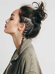 Hair Piercing, New Braided Hairstyles, Summer Hair Trends, Viking Hair, Punk Hair, Hair Trend, Edgy Hair, Rock Punk, Hair Rings