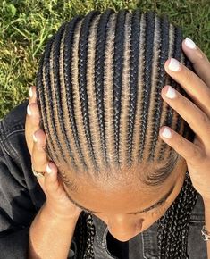 Straight Lines Hairstyle, Straight Cornrows Braids For Black Women, Small All Back Cornrows, Cornrows Straight Back Styles, 20 Cornrows Braids Straight Back, Small Straightback Cornrows Braids, Cornrow To The Back, 10 Cornrows Braids Straight Back, Conrows Lines And Braids With Beads