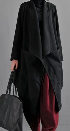 Women Cloak Coat Handmade Long loose Women Wool Coat Jacket Black Long Sweater Coat With Pockets, Long Sweater Coat With Pockets, Long Wool Coat With Pockets For Fall, Chic Black Wool Coat, Oversized Long Sweater Coat In Solid Color, Chic Black Long Sleeve Wool Coat, Fall Solid Color Wool Coat, Black Long Wool Coat With Pockets, Fall Wool Cape Coat For Work