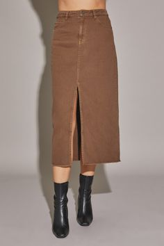 Specifications: Midi Length Denim Slit Front Button Close Brown Denim Skirt Outfit, Brown Denim Skirt, Jeans Marron, Midi Denim Skirt, Western Skirts, Long Denim Skirt, Midi Denim, Long Sleeve Dress Formal, Brown Skirt