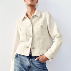 Textured Jewel Button Jacket Jacket With Lapel Collar And Long Sleeves. Front Patch Pockets. Front Jewel Button Closure. New With Tags. Yellow Blazer, Zara Jacket, Cream Jacket, Lightweight Blazer, Single Button Blazer, Button Jacket, Printed Blazer, Striped Blazer, Oversized Jacket