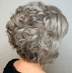 Curly Grey Hair Natural Curls, Short Layered Curly Hair, Everyday Curls, Short Permed Hair, Short Curly Hairstyles For Women, Hair Styles And Color, Grey Curly Hair, Permed Hair, Layered Curly Hair