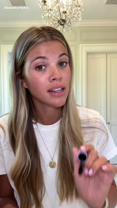 Make Your Day Sofia Richie Grainge Hair, Sofia Richie Haircut, Sofia Richie Blonde, Sofia Richie Hair Color, Sophie Richie Hair, Sophia Richie Makeup, Sofia Richie Makeup, Sofia Grainge