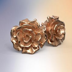 Elevate your style with our exquisite rose-shaped gold stud earrings, meticulously crafted in Italy from genuine 14k or 18k gold. Delicate yet striking, these earrings add a touch of luxury to any ensemble. Experience Italian craftsmanship at its finest with these timeless treasures. 14k or 18k gold Shape size: 9mm x 9 mm Made in Italy Gold Rose Flower Earrings, Elegant Gold Rose Flower Earrings, Formal Rose Earrings With Rose Design, Formal Gold Earrings With Rose Design, Formal Rose Gold Tarnish-resistant Earrings, Elegant Formal Jewelry With Rose Details, Formal Rose-design Rose Earrings, Elegant Formal Jewelry With Roses, Rose Gold Flower-shaped Earrings For Anniversary