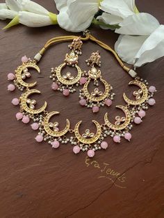 Elegant and delicate  Indian Necklace With  Gold Plating. Indian Bridal Kundan set One Gram Jewelry Choker Set. Very Gorgeous and pretty, fine Kundan choker necklace with matching earrings  Adjustable length with help of dori (cord) Ready to ship from  NJ, United States  Gorgeous 24 K gold plated.