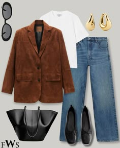 Everyday Fall Outfits 2024, Blazer Outfits Women, Suede Jacket Outfit, Walking Outfits, Blazer Outfits For Women, Suede Blazer, Blazer Outfit, Autumn Collection, Outfit Inspiration Fall