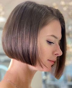 New bob hair cut ideas Devil Cut, Short One Length Bob, Front Bangs Hairstyles, Blonde Balayage Bob, Easy Trendy Hairstyles, Line Bob Haircut, Cute Bob