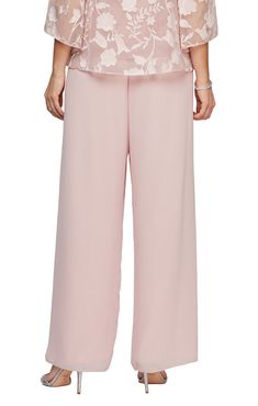 Introducing the perfect addition to your spring wardrobe. Made with lightweight chiffon material, these pants offer breathability and comfort. Ideal for warmer weather, these pants will keep you cool and stylish. Upgrade your spring fashion game with our chic chiffon pant. *This pant is pull on with an elastic waist.*