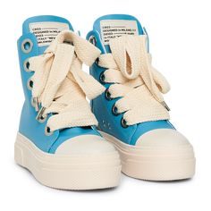 The Calipso sneakers from CRISTIANZEROTRE are a stylish and trendy addition to your shoe collection. Made with high-quality Celeste Napoli leather, these sneakers feature white laces that contrast beautifully with the delicate blue color of the upper. The slightly raised white sole provides comfort and stability, while the rounded toe gives a sporty and modern touch. Wear them for a casual yet sophisticated look, perfect for leisure time or a night out with friends. Light Blue Shoes Sneakers, Cute Cheap Blue Sneakers, Sporty Customizable Blue Sneakers, Calipso Shoes Outfits, Cute Blue Non-slip Sneakers, Calipso Shoes, Light Blue Breathable Sneakers For Streetwear, Concept Sneakers, Snk Cosplay