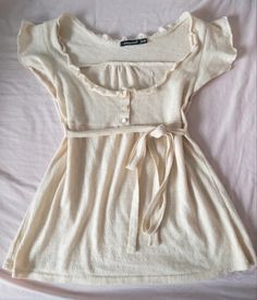 Babydoll Tops, Empire Waist Tops, Coquette Style, 2000s Fashion Outfits, Casual Style Outfits, 2000s Fashion