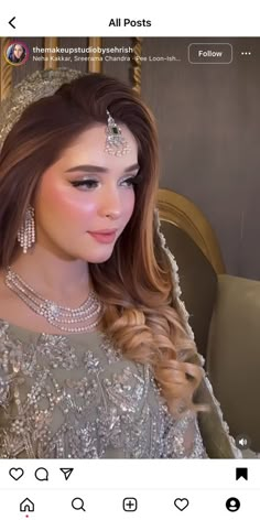 Bridal Hairstyles Pakistani Weddings, Pakistani Bridal Bun Hairstyles, Simple Nikkah Makeup, Nikkah Makeup Looks Simple, Nikah Hairstyles Pakistani, Walima Makeup Looks, Valima Hairstyles Pakistani, Valima Hairstyle, Walima Hairstyles Brides