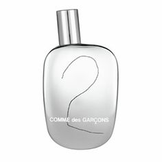 Modern, yet timeless. Comme Des Garcons Perfume, Perfume Wardrobe, Perfume Recipes, Men's Cologne, Fragrance For Women, Best Perfume, Bottle Packaging, Aftershave