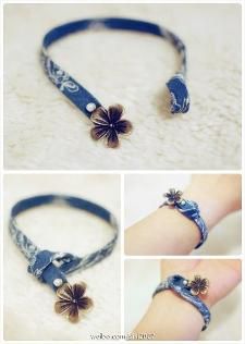 four pictures of different bracelets with flowers and ribbons attached to each one, all in blue