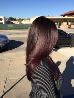 Salons Ideas, Burgundy Brown Hair, Burgandy Hair, Red Violet Hair, Hair Color Red, Violet Hair, Dark Red Hair