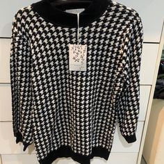 Black And White Sweater For Your Favorite Look Black Houndstooth Winter Top, Black Houndstooth Sweater For Winter, Black Houndstooth Winter Sweater, Black Houndstooth Sweater For Fall, Half Sleeve Sweater, Short Sleeve Sweater Cardigan, Black And White Sweater, Fall Cardigan, Oversized Turtleneck Sweater