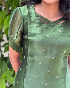 comment ‘MALAR’ to know price E- 956 Chimmichoo sequence kurti with puff sleeves with neck detailing (with lining) Sizes: XS to XL Mild soap handwash and steam ironing is recommended Dm for orders and price Colour may slightly vary due to lighting Model Size -Xs [kurti, festive, maxi, co ord, kurta sets, regular wear, casual wear, office wear, style, marriage] #kurti#casulakurti#dailywearkurti#smallbusiness#officewearkurti#officewearstyle#kurtisofeyal#festivekurtis#kurtidesign#kurtis ... Kurta Puff Sleeves Design, Kurta Designs For Stitching, Sequence Neck Design, Stitching Dress Ideas, Kurti Top Designs For Women, Neck Styles For Kurtis, Puff Sleeve Kurta, Sleeve Design For Kurtis, Puff Sleeves Kurti