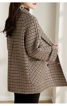 This luxury plaid coat is tailored from a polyester wool blend. making it incredibly warm and comfortable. With a classic double-breasted cut. it exudes sophistication with a timeless style. Perfect for dressing up any outfit.DETAILS Autumn/Winter Casual Style Made of POLYESTER. WOOL Notched Collar Double Breasted Closure Type Knitted Fabric Non-Strech Elasticity Elegant Houndstooth Blazer For Winter, Winter Houndstooth Double-breasted Blazer, Tailored Houndstooth Blazer For Winter, Tailored Winter Blazer With Houndstooth Pattern, Double-breasted Houndstooth Blazer, Elegant Double-breasted Houndstooth Outerwear, Winter Houndstooth Blazer With Lapel Collar, Winter Blazer With Houndstooth Pattern And Lapel Collar, Classic Double-breasted Houndstooth Outerwear