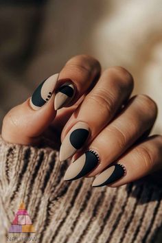 October Nails Fall Almond, Fall Nails Modern, Modern Fall Nails, Matte Black Fall Nails, Tan And Black Nails Design, Trendy Boho Nails, Fall Almond Nail Designs, Matte Halloween Nail Designs, Half Black Nails