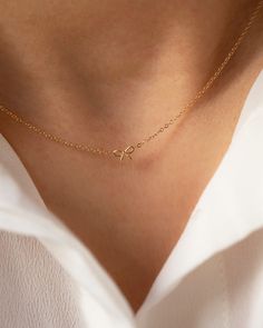 14k gold dainty bow necklace  Small, petite bow makes it perfect for everyday necklace. * 14k Yellow Gold * Bow measures about 6mm Same style bracelet: https://www.etsy.com/listing/1613477197/14k-mini-bow-bracelet-dainty-ribbon-bow?click_key=3f15f81be1d453ba05d6e2a4491c8d3fcad90b9e%3A1613477197&click_sum=8d2f380f&ref=shop_home_active_1&frs=1&sts=1 ■ OUR POLICIES https://www.etsy.com/shop/EandEProject/policy?ref=shopinfo_policies_leftnav ■ VISIT OUR ETSY SHOP www.eandeproject.etsy.com ■ MESSAGE U Minimalist Gold Jewelry With Bow, Gold Dainty Bow Jewelry, Dainty Gold Jewelry With Bow Detail, Delicate Butterfly Knot Jewelry As Gift, Delicate Butterfly Knot Jewelry For Gifts, Dainty Bow Necklace For Gift, Dainty Bow Necklace For Gifts, Delicate Bow Necklace For Gifts, Dainty Formal Necklace With Bow