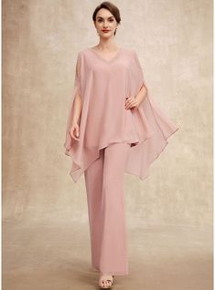 JJ's House Beading Chiffon V-Neck Fall Spring Summer Winter Separates Jumpsuit/Pantsuit General Plus No Leg Slit Back Zip V Back Two-Piece Black Tie Simple Elegant Dusty Rose Height:5.8ft（176cm） Bust:32in（82cm）Waist:24in（61cm）Hips:35in（89cm） No Floor-Length Pink Mod. #JJ's House #Beading #Chiffon #VNeck #Fall #Spring #Summer #Winter #Separates #JumpsuitPantsuit #General #Plus #NoLegSlit #BackZip #VBack #TwoPiece #BlackTie #Simple #Elegant #DustyRose #No #FloorLength #Pink #Mod Bride Pant Suit, Bride Jumpsuit, Chiffon Jumpsuit, Beaded Chiffon, Two Piece Homecoming Dress, Dresses Chiffon, Mothers Dresses, Necklines For Dresses, Mother Of The Bride Dress