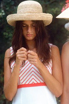 From rowing regattas to summer picnics and long days floating down the river, our woven raffia straw hat comes with a new classic dome boater with a flicked edge. Elegant yet easy-going and effortless, this is the vibe we’re all striving for this year. Floating Down The River, Straw Boater Hat, Boat Hat, Straw Boater, Summer Picnics, Down The River, Boater Hat, Halo Style, Woven Raffia