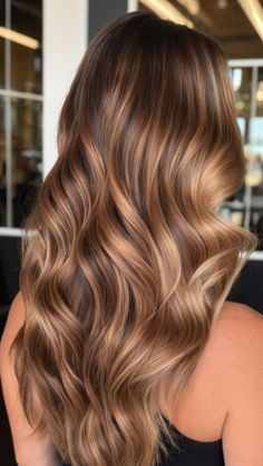 Blonde Honey Hair, Brown Hair Honey Highlights, Warm Light Brown Hair, Light Brown Hair Shades, Brown Hair Styles, Honey Brown Hair Color, Blonde Honey, Balayage Hair Ideas, Caramel Blonde Hair