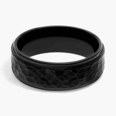 a black ring on a white background