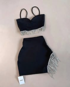 Fashion Top Outfits, Cute Dress Outfits, Looks Party, Classy Casual Outfits, Easy Trendy Outfits, Really Cute Outfits, Teenage Fashion Outfits, Simple Outfits, Lany